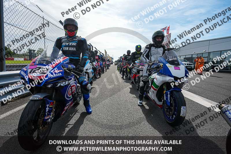 donington no limits trackday;donington park photographs;donington trackday photographs;no limits trackdays;peter wileman photography;trackday digital images;trackday photos